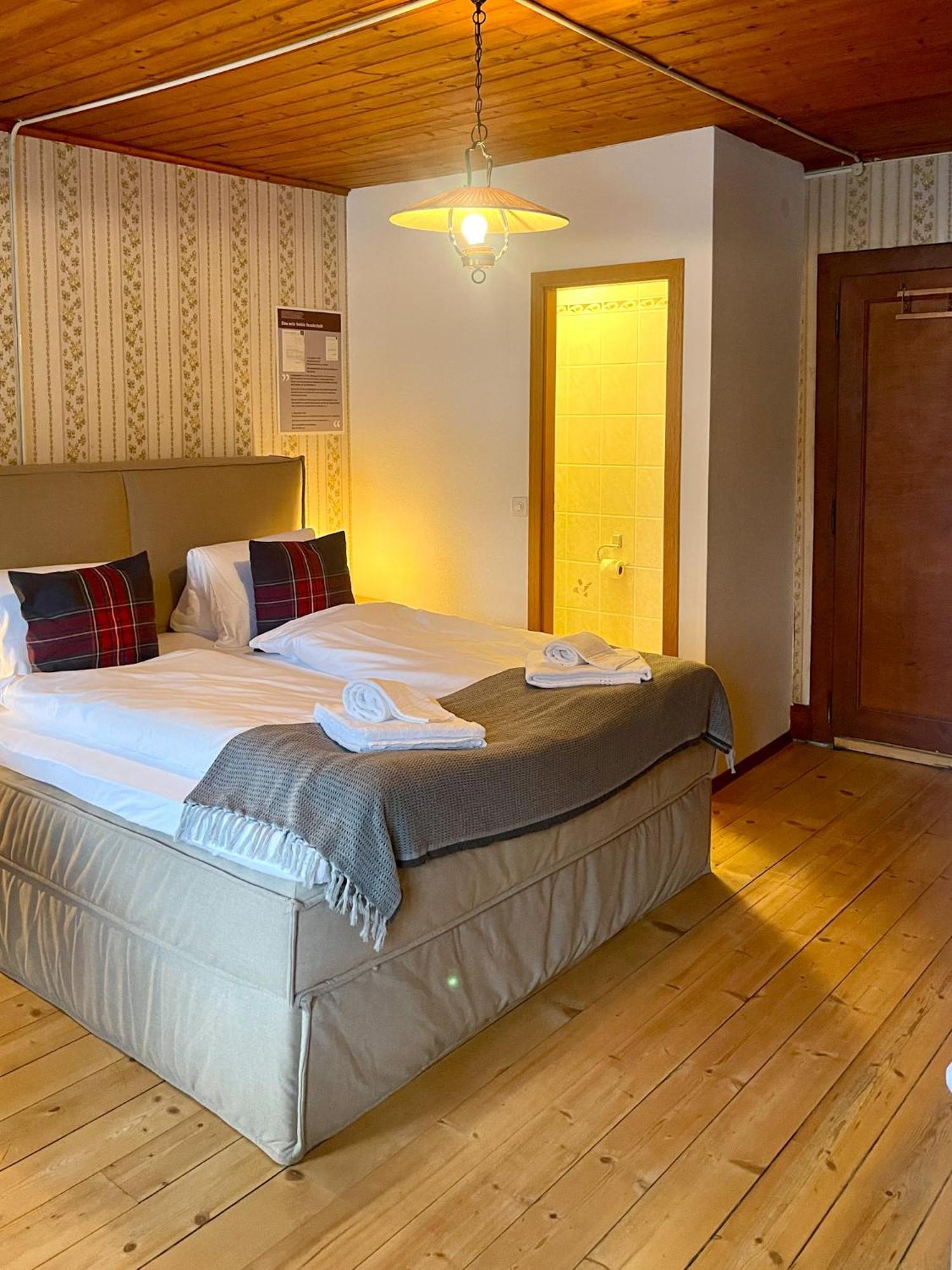 Du Glacier Boutique & Traditions Hotel Fiesch Luaran gambar